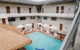 Tropicasa Hotel